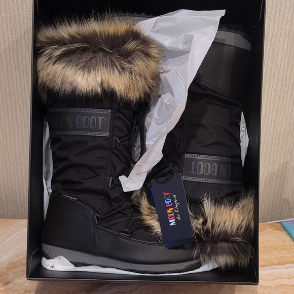 Moon Boot Monaco Tall high black boots Moon Boot Monaco Boots - Picture 7 of 15